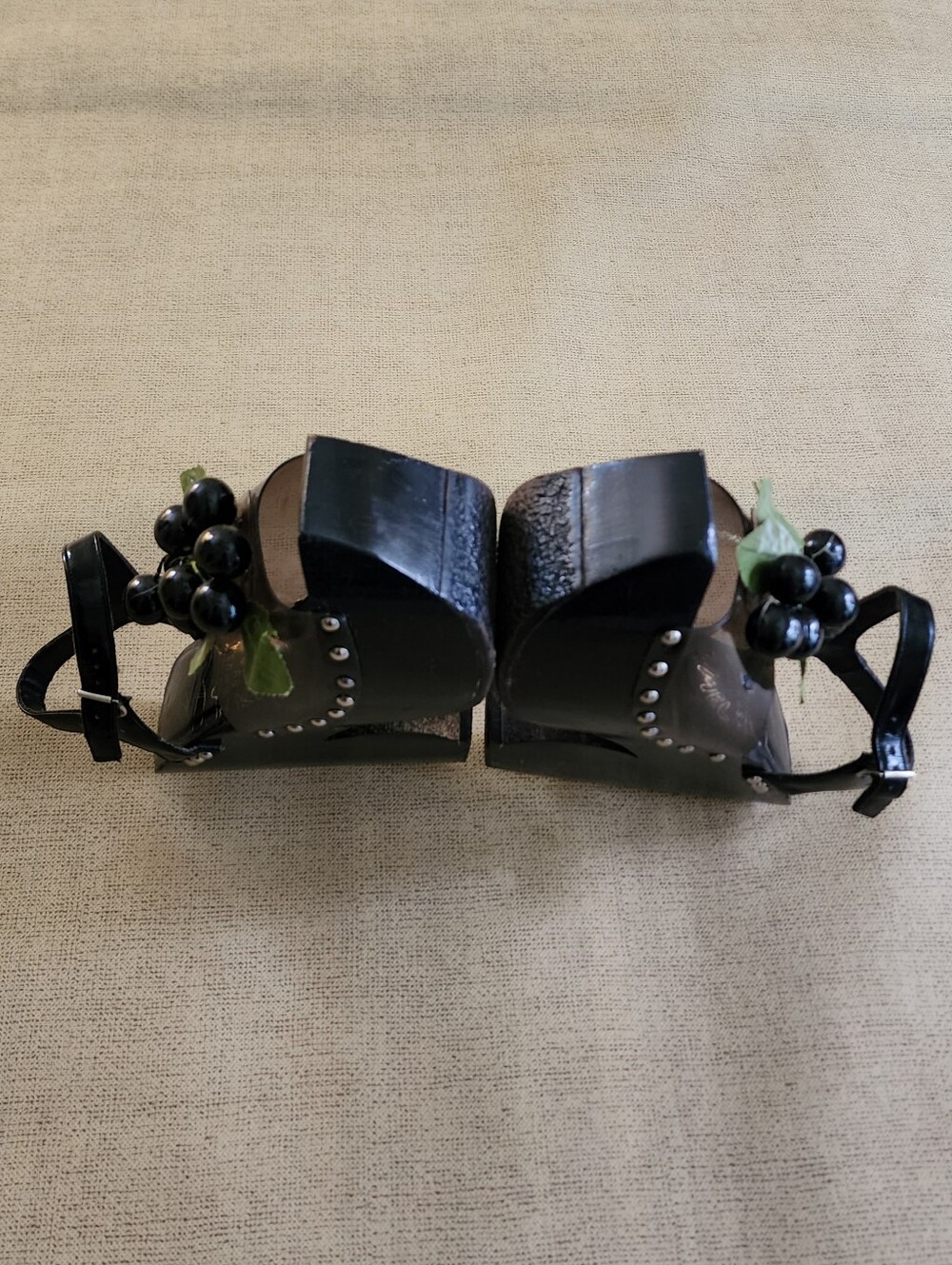 Vintage Platform Heels women 70s Disco Kimel Sabots Carved Wood Shoes - Picture 8 of 11